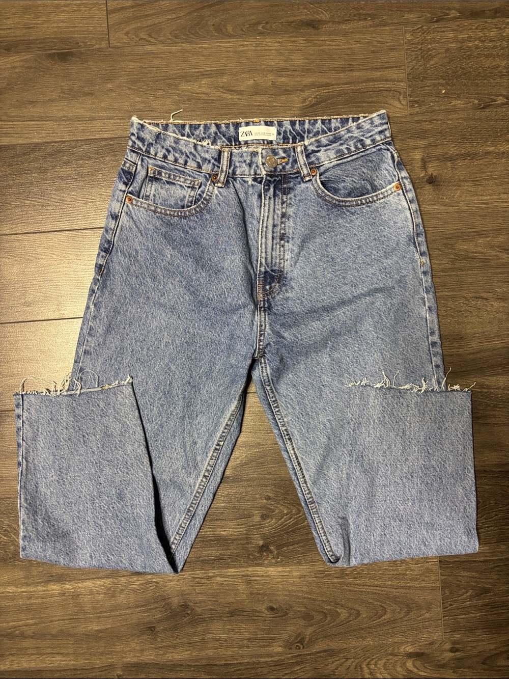 Zara Light Wash Relaxed Denim Jeans